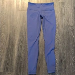 Lululemon wunder under size 6